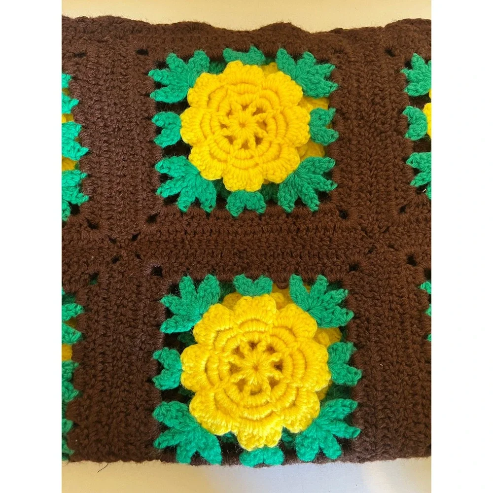 Vintage Granny Square Crochet Blanket Throw, Yellow Floral, Brown,‎ Green
